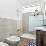 Apartman Tra 2 Borghi - Alessandro Noli - House 1