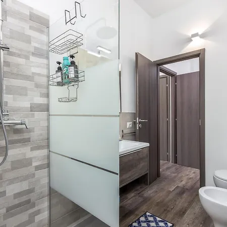 Tra 2 Borghi - Alessandro Noli - House 1 *